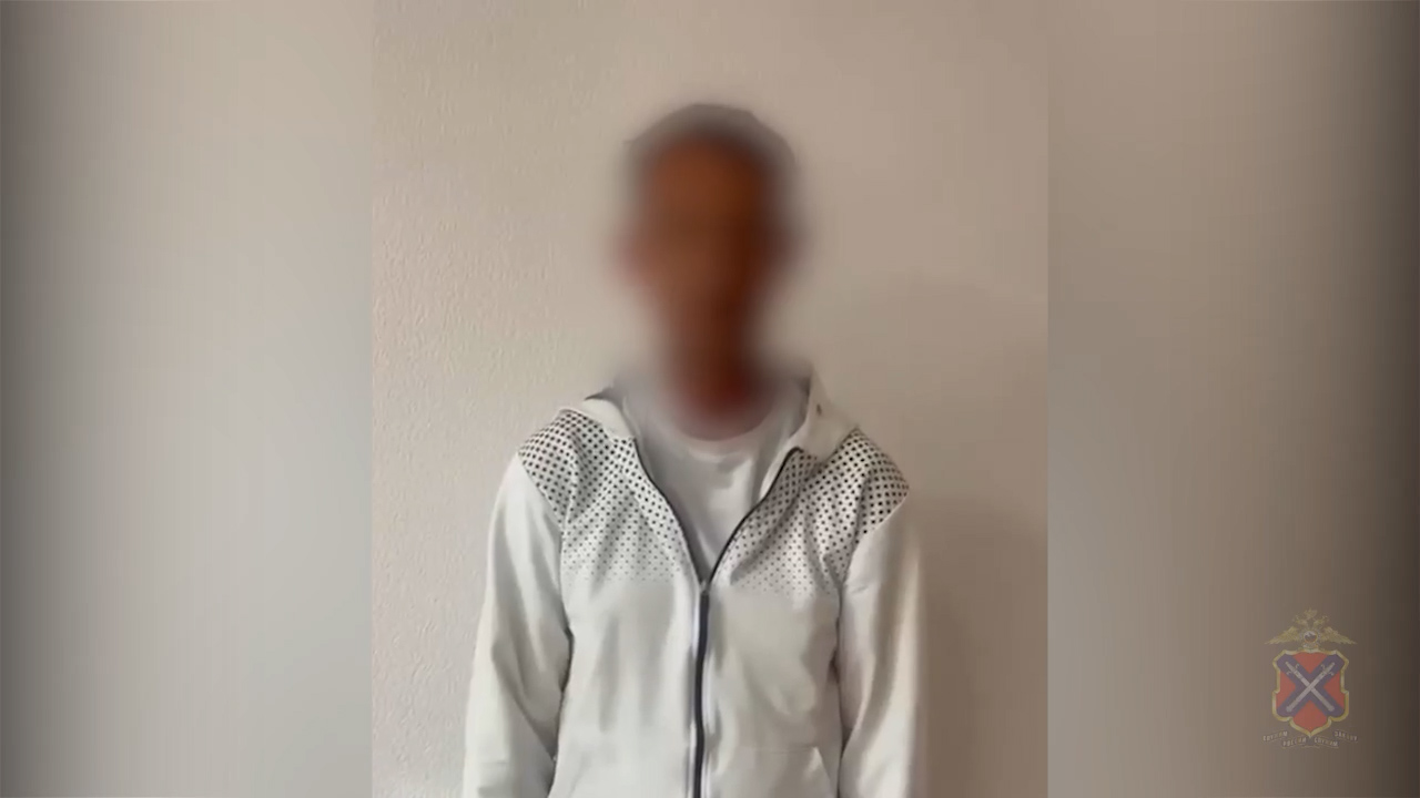 Под Волгоградом у пассажира маршрутки нашли каннабис в пачке из-под чипсов
