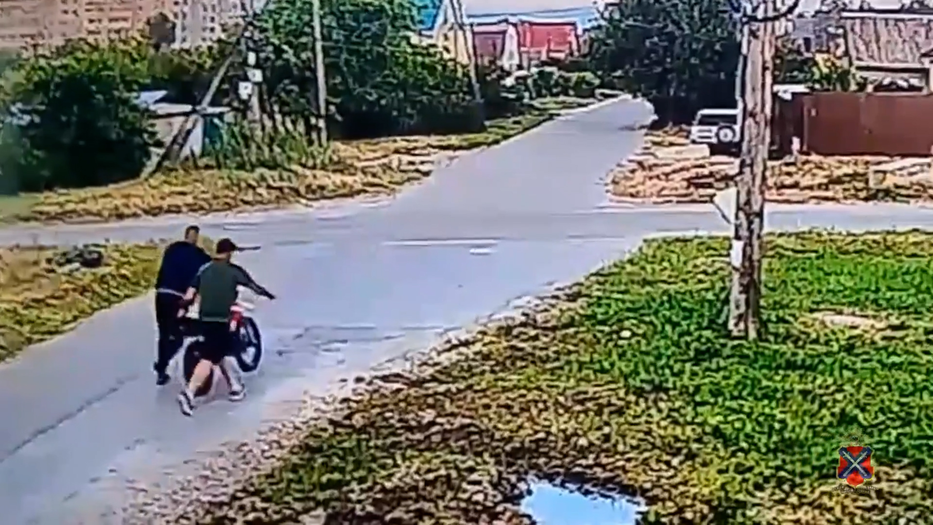 Двое братьев украли питбайк на юге Волгограда
