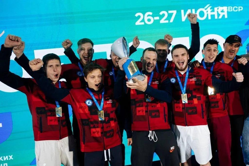 «Спартак-Волгоград» стал первым чемпионом России по пляжному водному поло