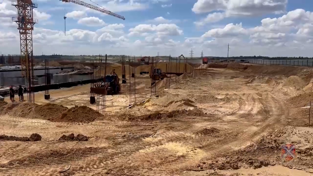 Полицейские провели рейд по мигрантам в строящейся школе в Волгограде