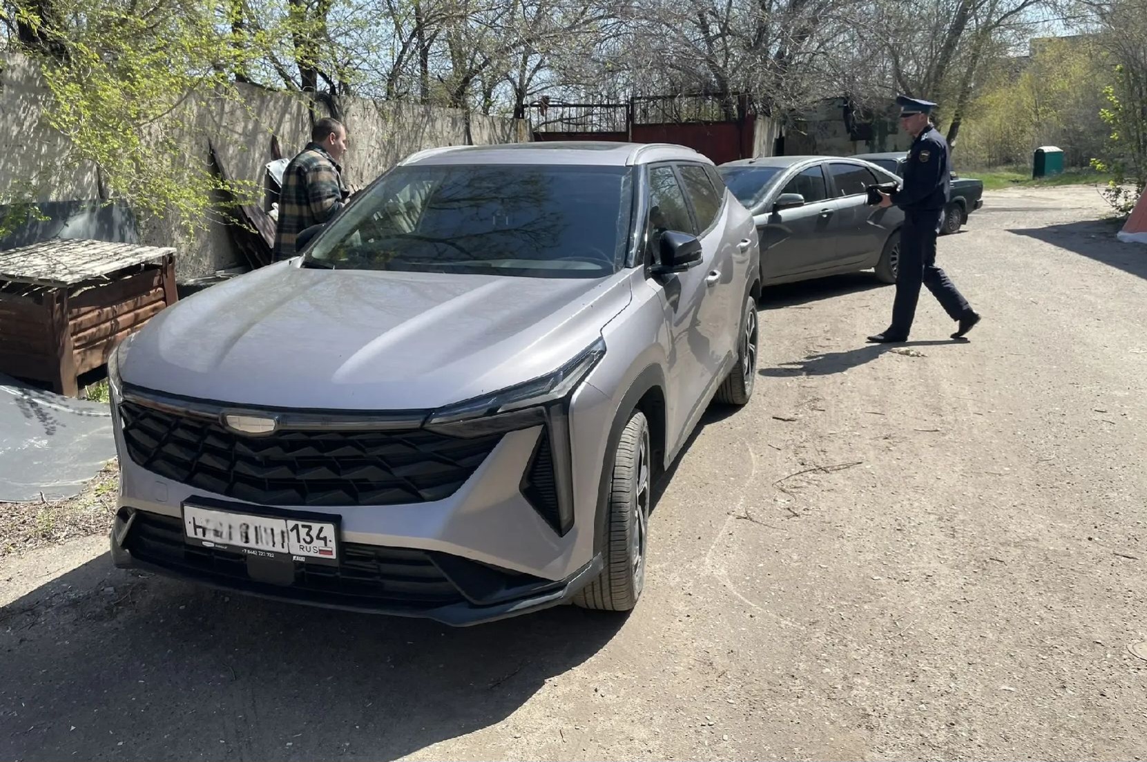 Волгоградка выплатила 1,9 млн рублей сразу после ареста ее дорогой машины