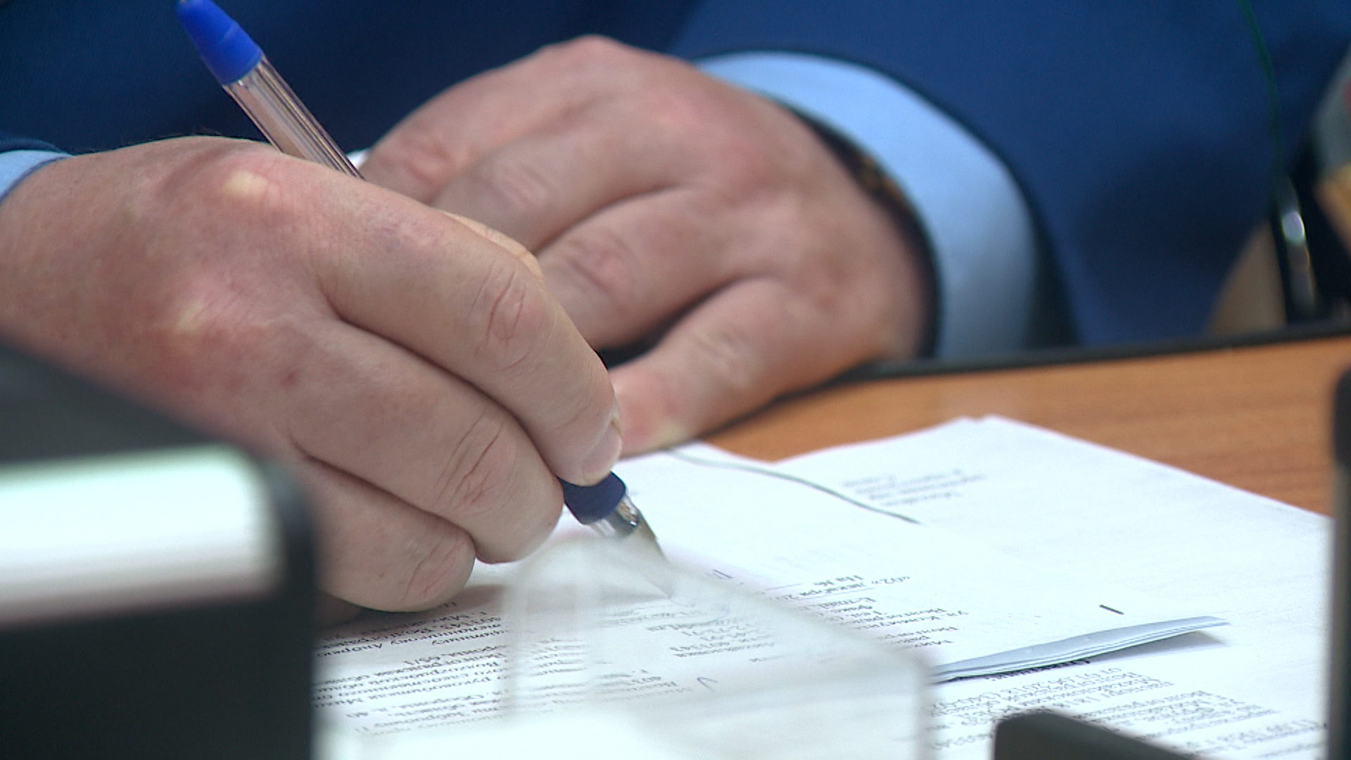 В Волгоградской области дроппера обязали вернуть пенсионеру более 1,1 млн рублей