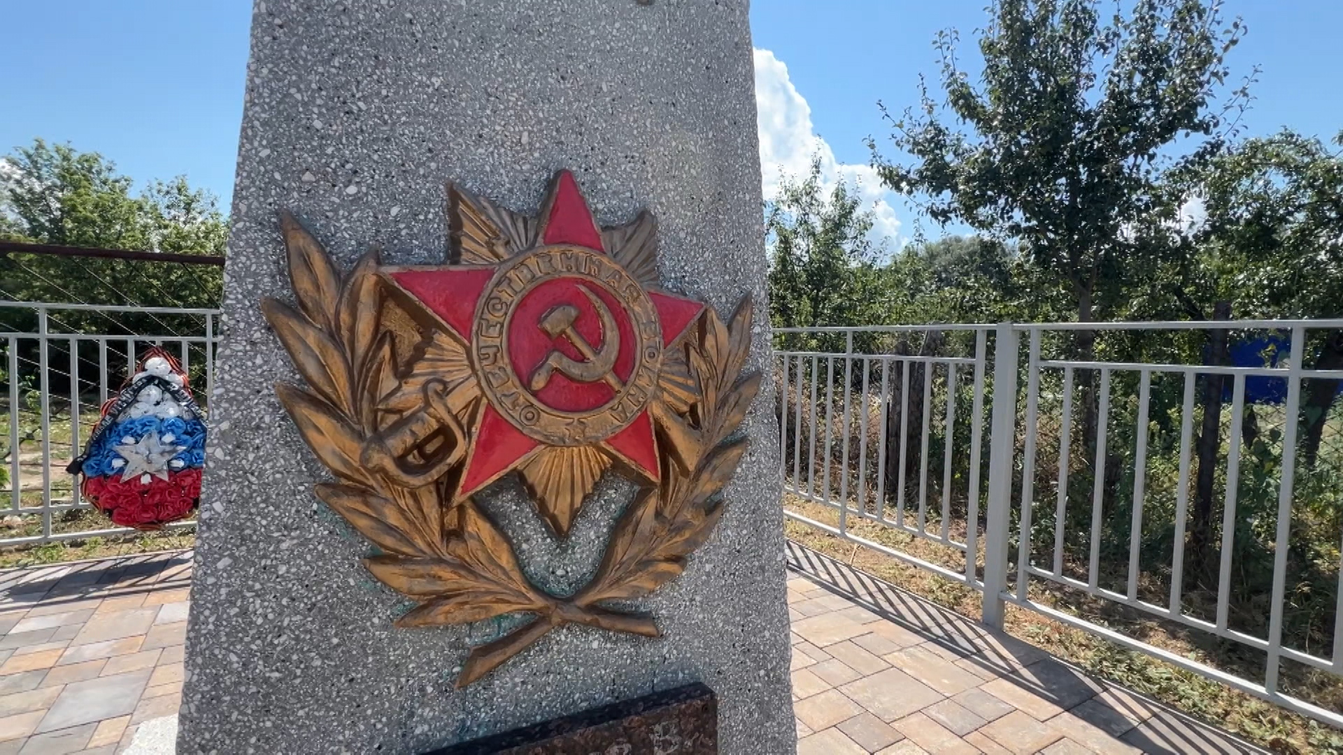 Реставрацию трех захоронений участников Сталинградской битвы провели под Волгоградом
