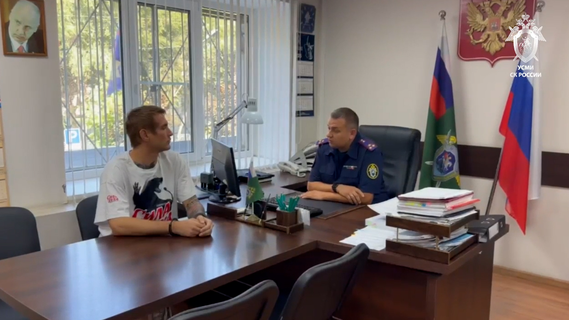 Двоих мужчин задержали за осквернение мемориального комплекса в Волгограде