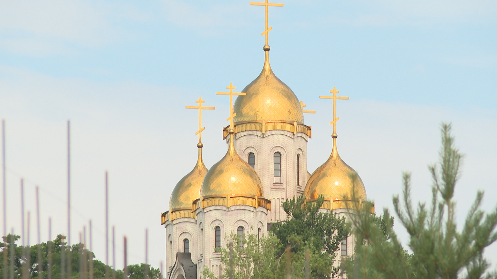 Успение Пресвятой Богородицы отмечают православные волгоградцы