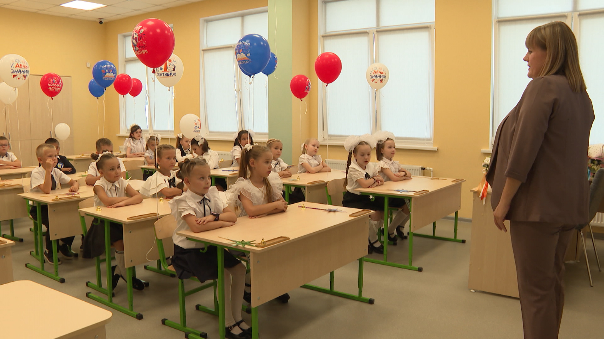 Какие изменения произошли в школах в новом учебном году, рассказали волгоградцам