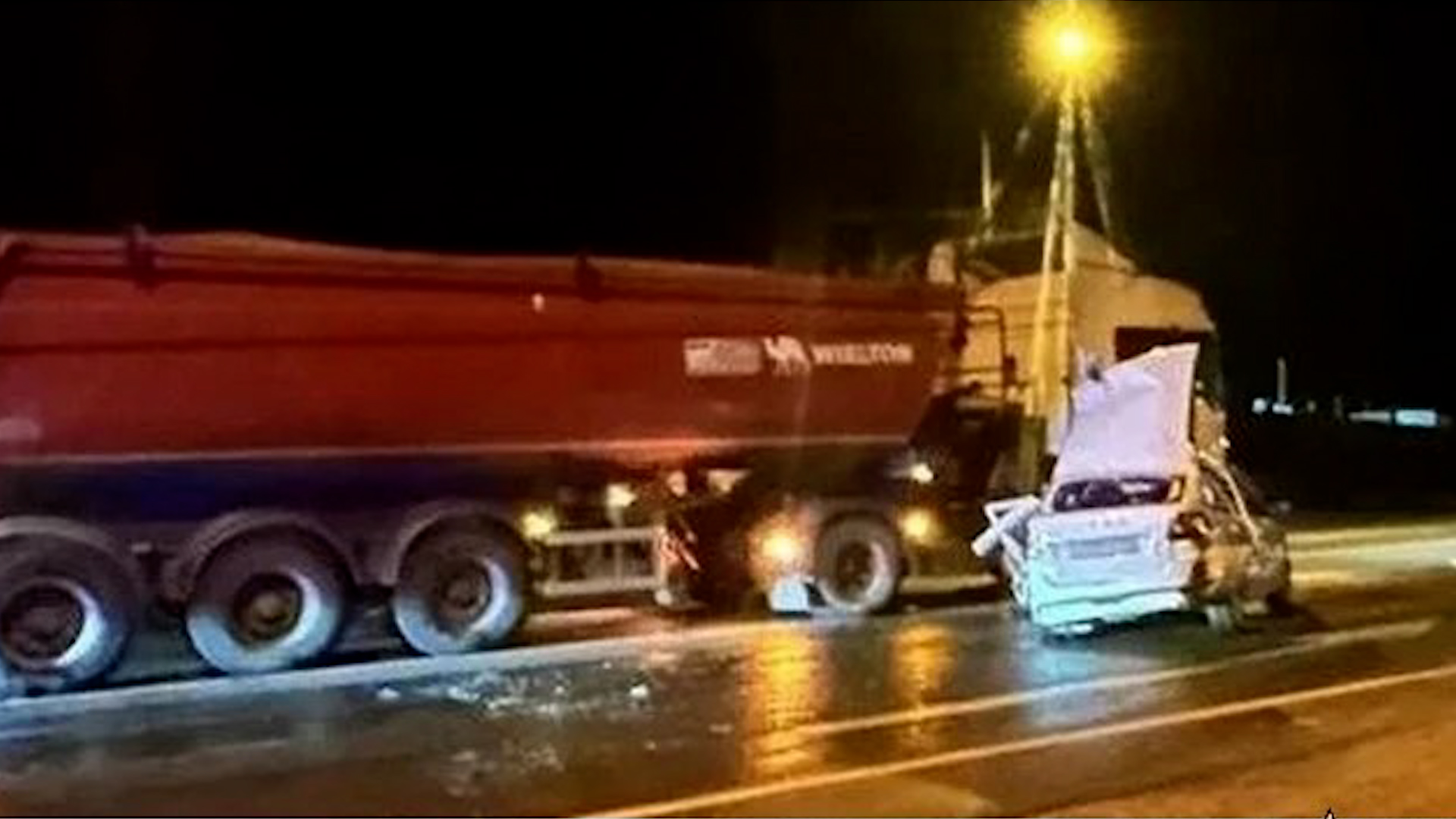 Девятимесячный ребенок и двое взрослых пострадали в ДТП в Волгограде