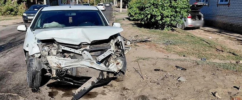 Автомобилист пострадал при столкновении с иномаркой под Волгоградом