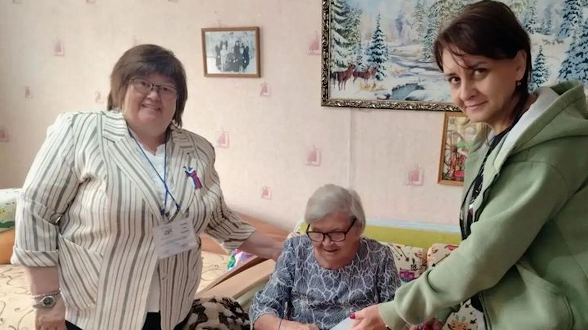 104-летняя жительница Волгоградской области проголосовала на выборах в Госдуму