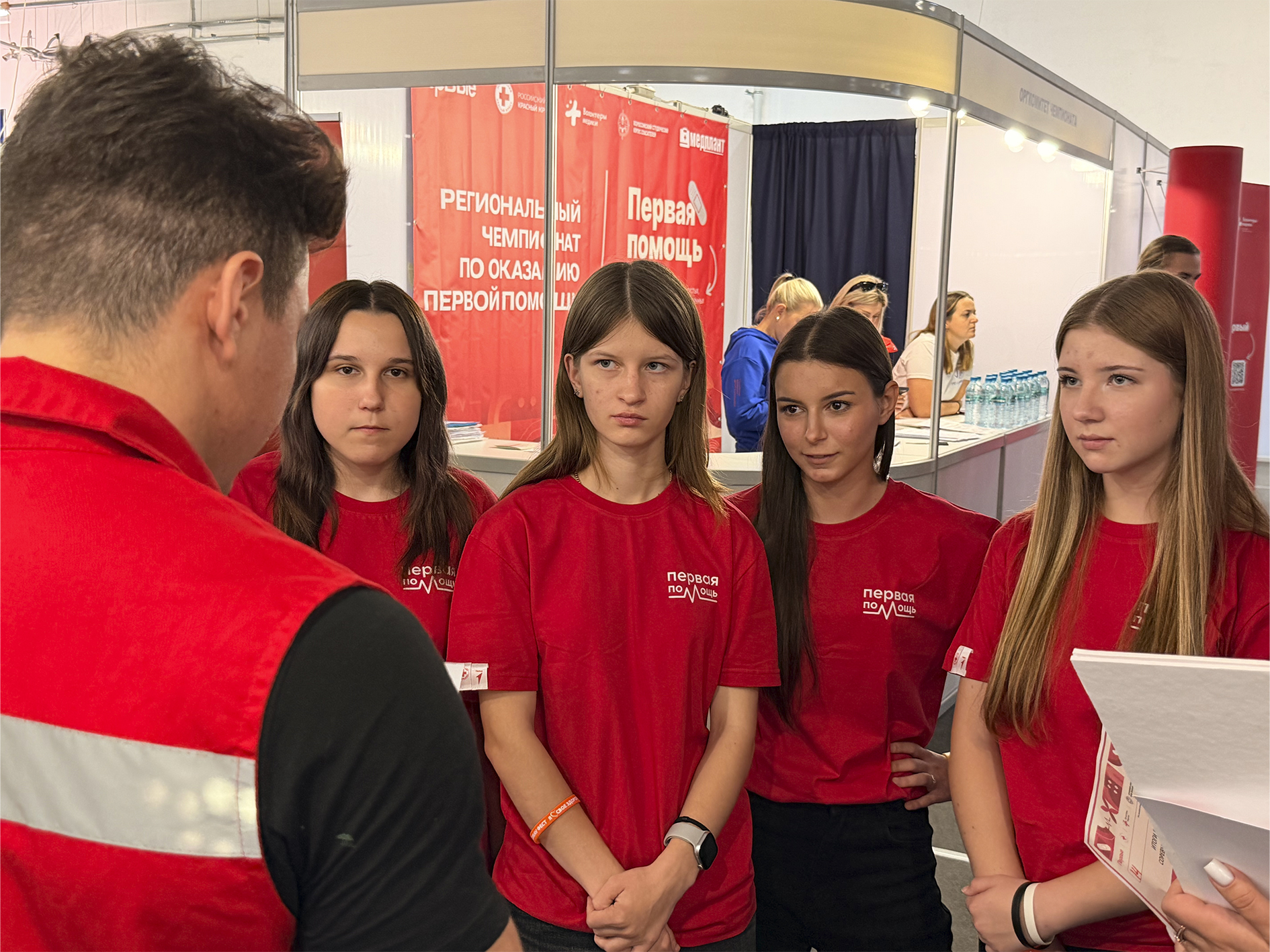Более 300 юных волгоградцев объединил региональный чемпионат по оказанию первой помощи