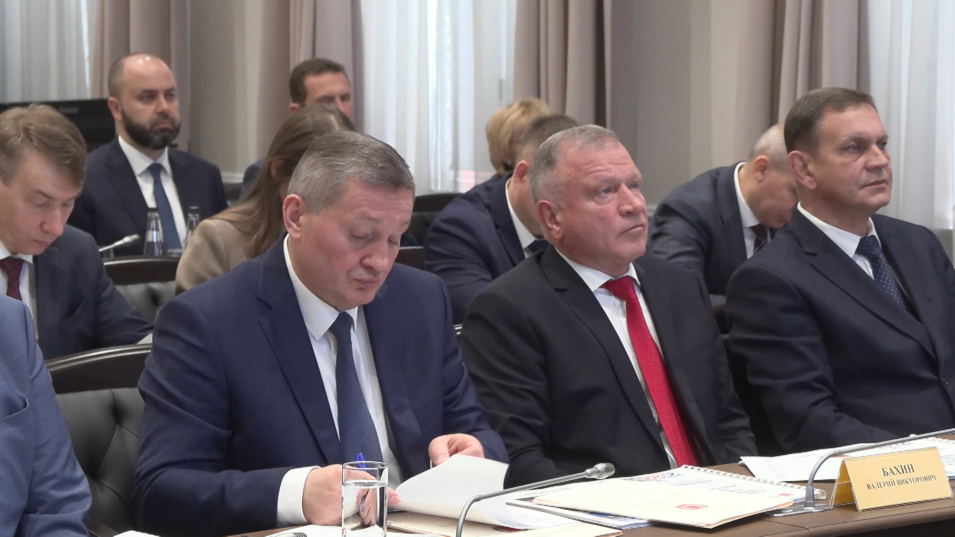 Андрей Бочаров поставил задачи по развитию физкультуры и спорта в волгоградском регионе