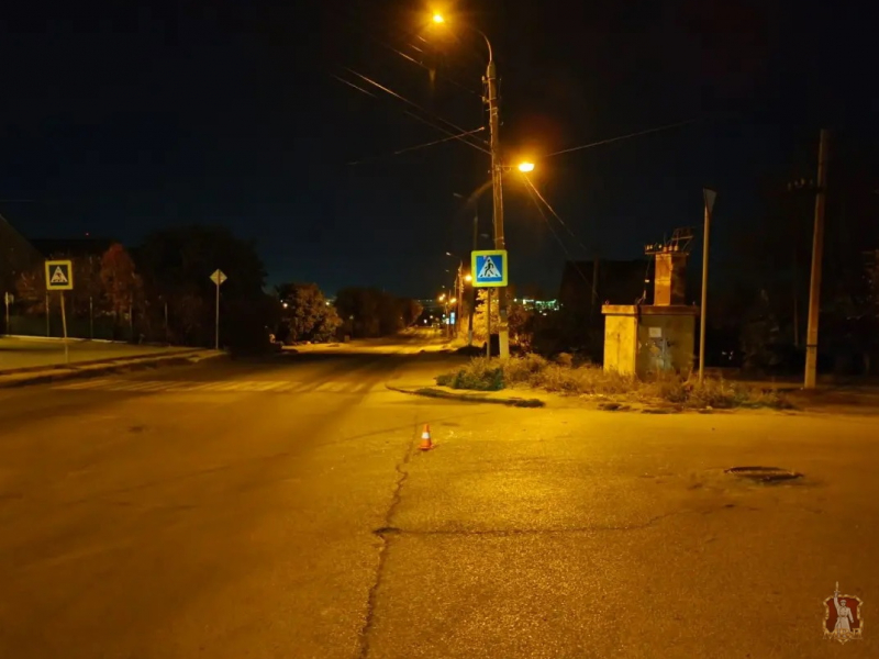 В Волгограде водитель «зубилы» сбил школьника на мопеде и уехал