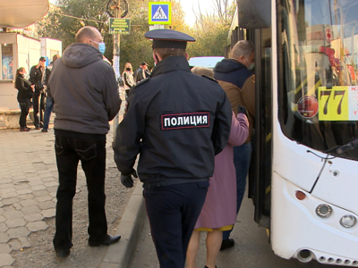 Волгоградцы стали более ответственно относиться к перчаточно-масочному режиму