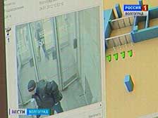 На трех подземных станциях метротрама установлена система безопасности