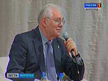 Детский хирург Леонид Рошаль посетил Волгоград
