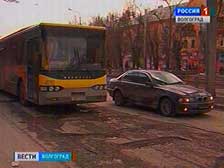 Ямочный ремонт проблемных участков волгоградских дорог завершится к 1 мая
