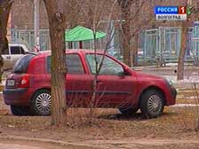 Волжские дворы освобождают от незаконных парковок