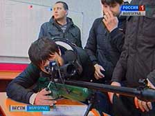 В гостях у волгоградского ОМОНа побывали школьники