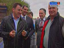 Губернатор Сергей Боженов посетил сельхозпредприятия Городищенского района