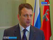 Владимир Ефимов поздравил жителей Волгоградской области с Днем Победы