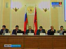 В правительстве Волгоградской области прошел первый муниципальный час