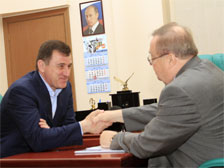 Ректор медуниверситета Владимир Петров войдет в состав общественного совета при губернаторе