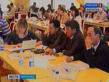 Участники форума «Новая Медиа Россия» обсудили проблемы взаимоотношений власти и СМИ